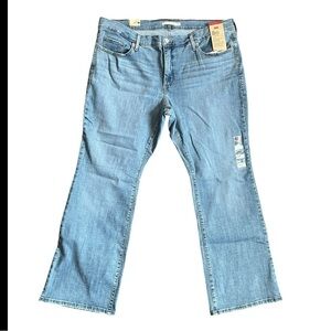 Levi's 315 Shaping Boot Cut Mid Rise Denim Jeans